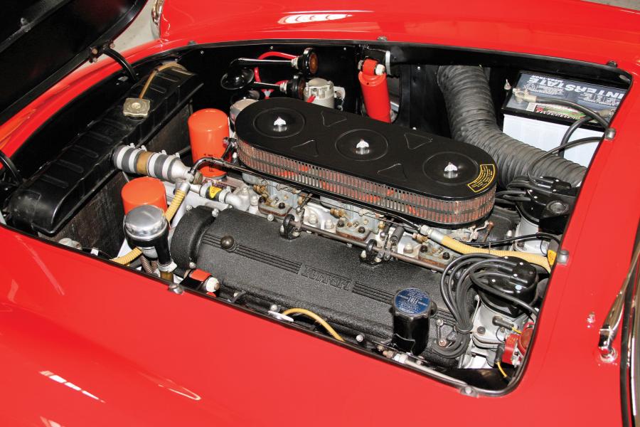  Ferrari 250 GT-L Berlinetta 1964 года  (фото 6 из 11)